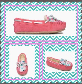 Girl's Minnetonka Cassie Mermaid Pink Moccasin