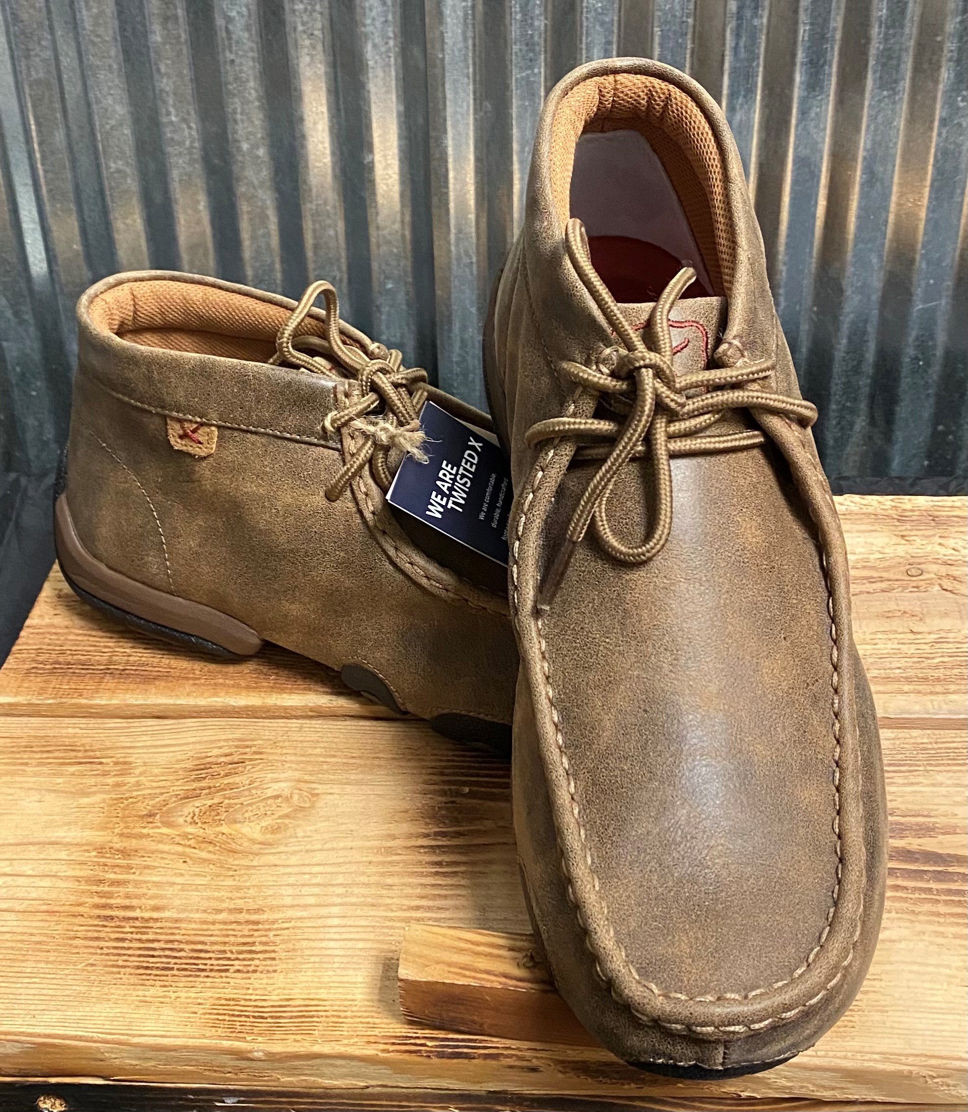 8.5 MEN'S DRIVING MOC